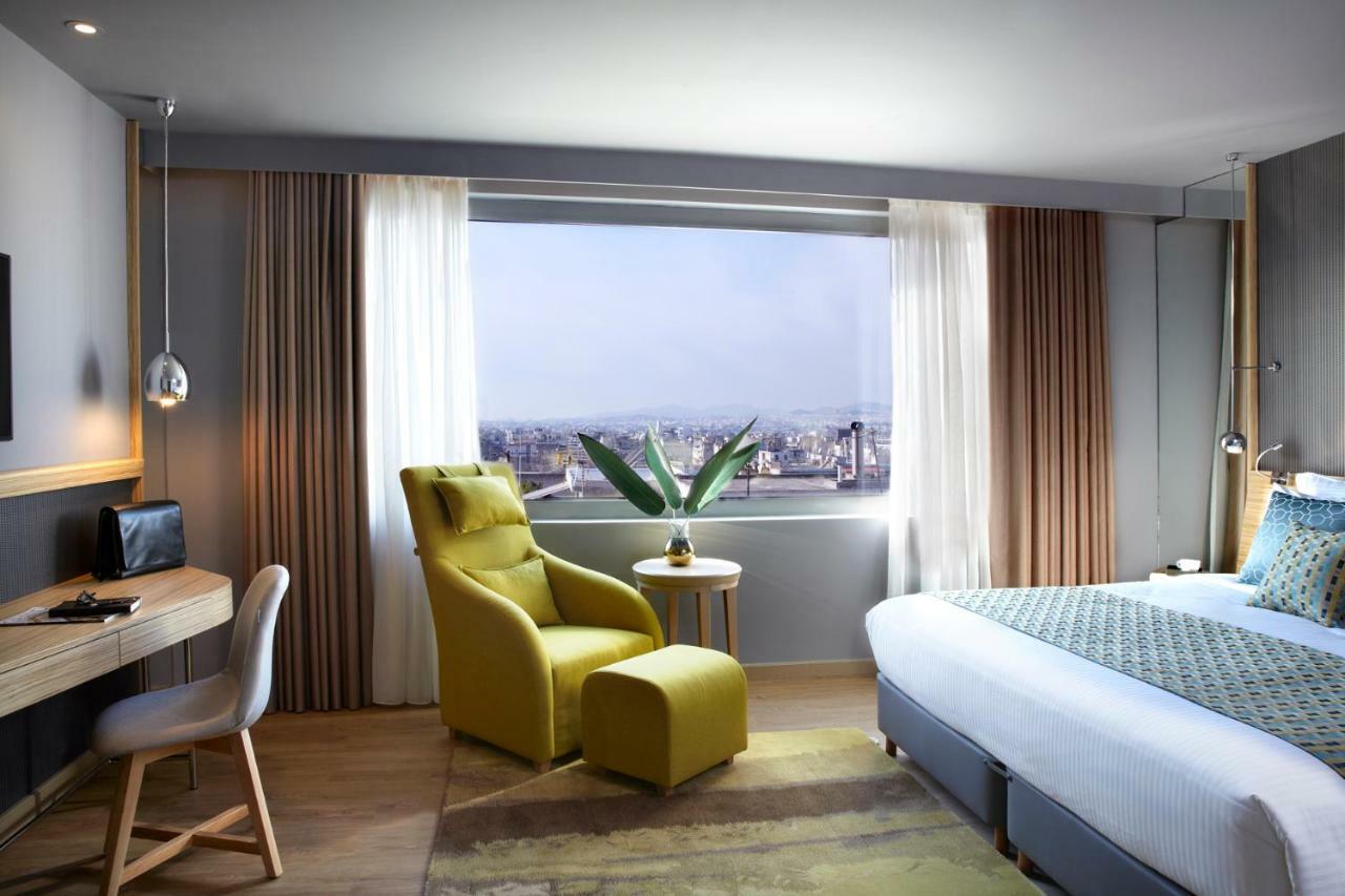 Hotel Wyndham Grand Atene Esterno foto Deluxe Room